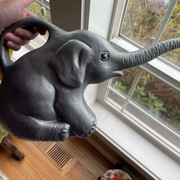Vintage 1996 Union Gray Elephant Watering Can - Picture 12 of 14